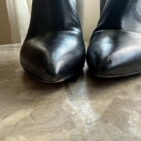 VALENTINO ROCKSTUD CALFSKIN ANKLE BOOT 90 MM - Picture 7 of 9